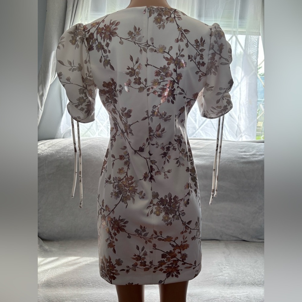 Shelby & Palmer Sheath Dress Women's Size 10 Ruched Sleeve Floral Ivory Stretch - Picture 13 of 16